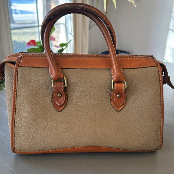 Vintage Dooney & Burke Handbag - Picture 3 of 5
